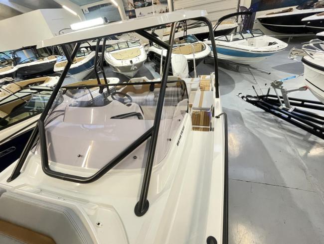 Flyer 8 Sundeck Beneteau