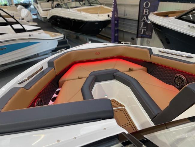 Cobaltboats Surf R4