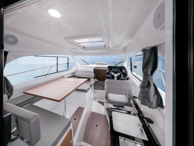 Beneteau Antaris