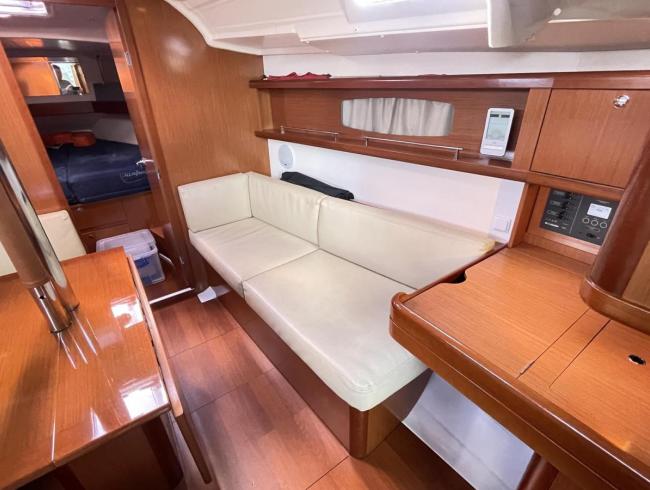 Beneteau 37 Oceanis