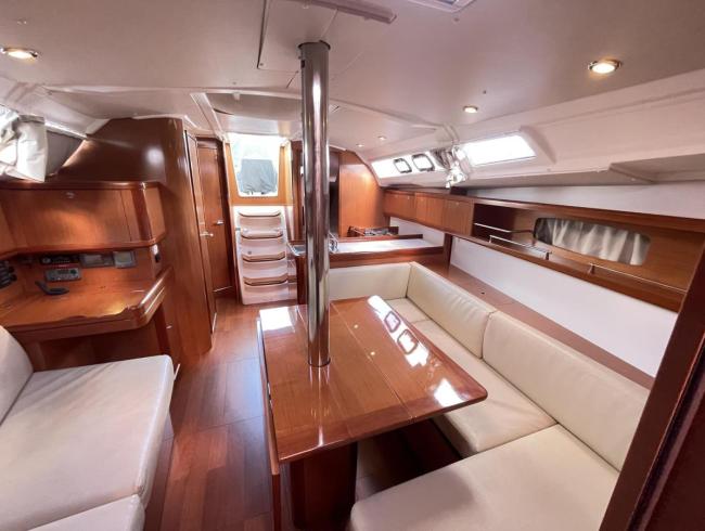 Beneteau 37 Oceanis