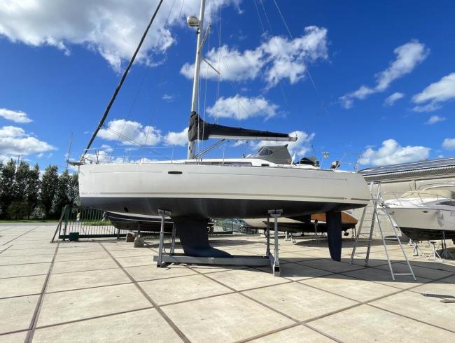 Beneteau 37 Oceanis