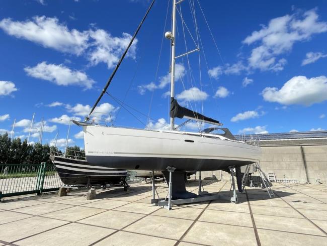 Beneteau 37 Oceanis