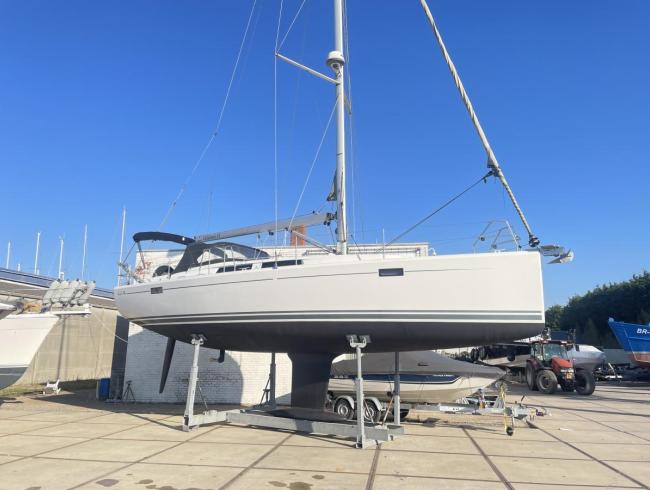 HANSEYACHTS BENETEAU JEANNEAU ZEILBOOT TE KOOP YACHT FOR SALE