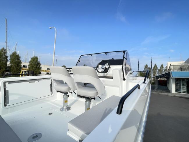 Beneteau Flyer 7 Sundeck Speedboot te koop 2dehands