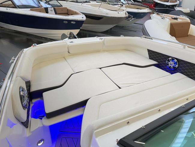 Searay 250 SDO Searayboats 