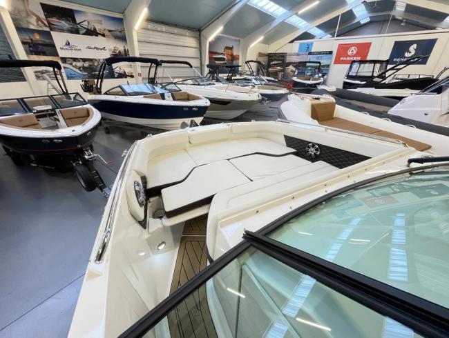 Searay 250 SDO Searayboats 