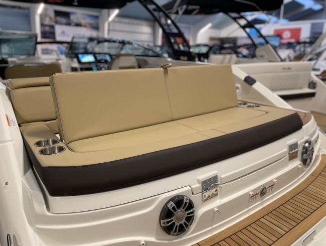 Searayboats SLX250