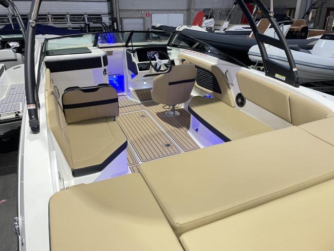 Searayboats 230 SPX  Botentekoop 2dehands