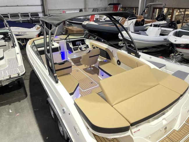 Searayboats 230 SPX  Botentekoop 2dehands