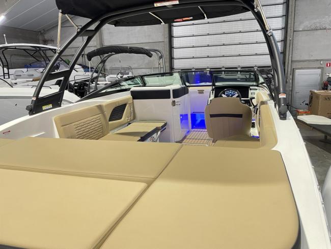 Searayboats 230 SPX  Botentekoop 2dehands