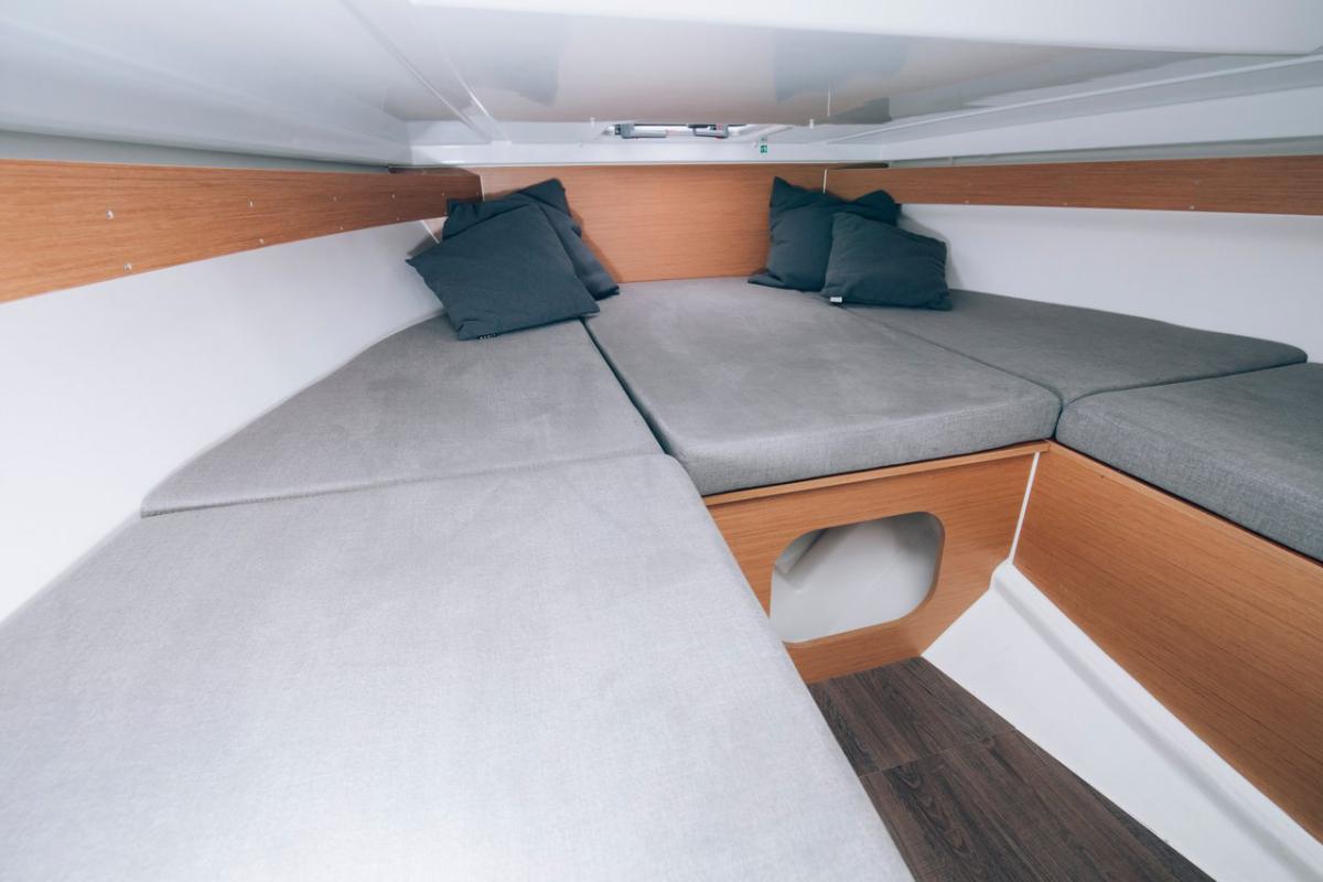 Beneteau Flyer 7 Sundeck 2020 bij Belgian Boat Service