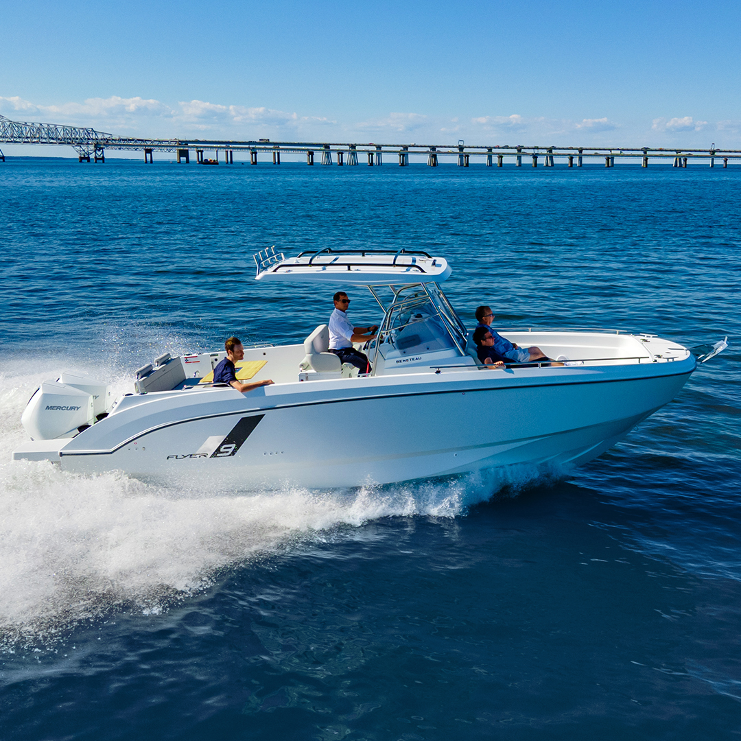 Beneteau Flyer 9 Spacedeck 2020 bij Belgian Boat Service