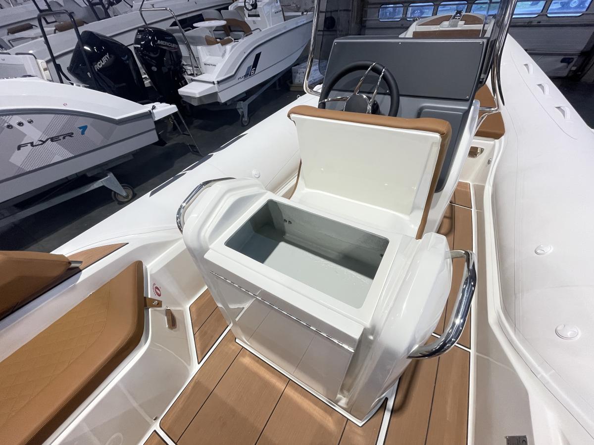 BSC Colzani 62 2020 bij Belgian Boat Service