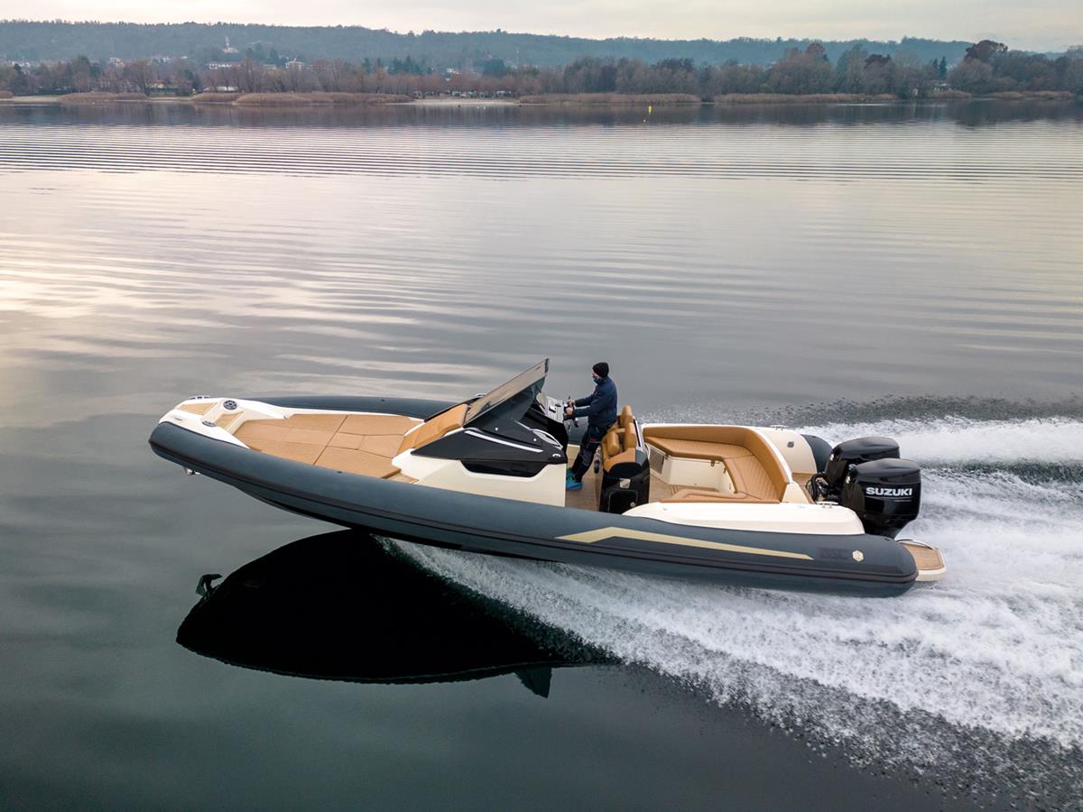 BSC Colzani B2 2020 bij Belgian Boat Service