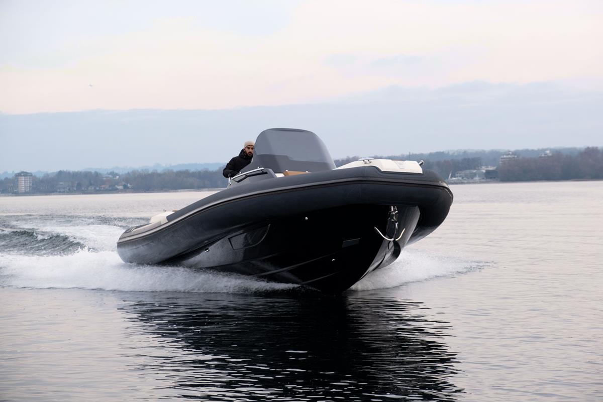 BSC Colzani B2 2020 bij Belgian Boat Service