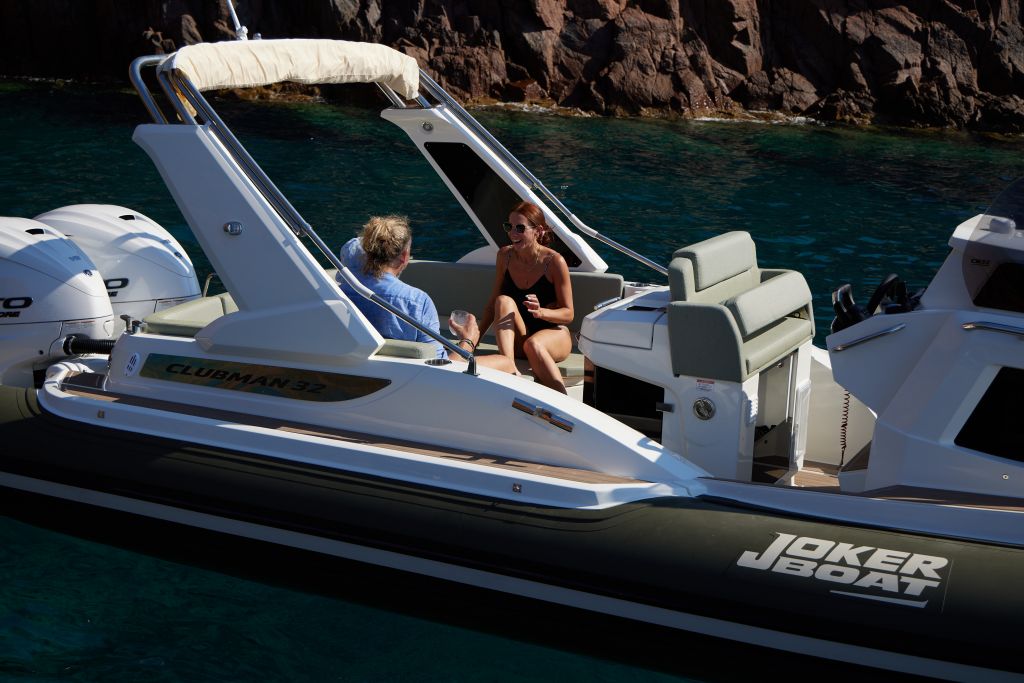 Joker Boat Clubman 32 2020 bij Belgian Boat Service