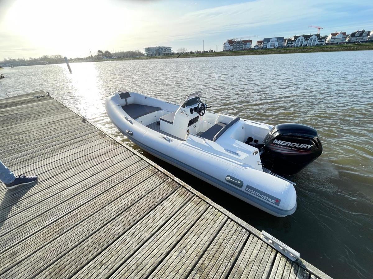 Northstar Boats Axis 5.3