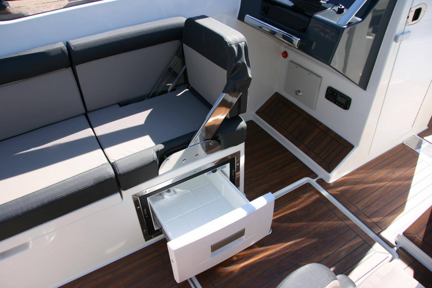 Parker Boats 630 Daycruiser 2020 bij Belgian Boat Service