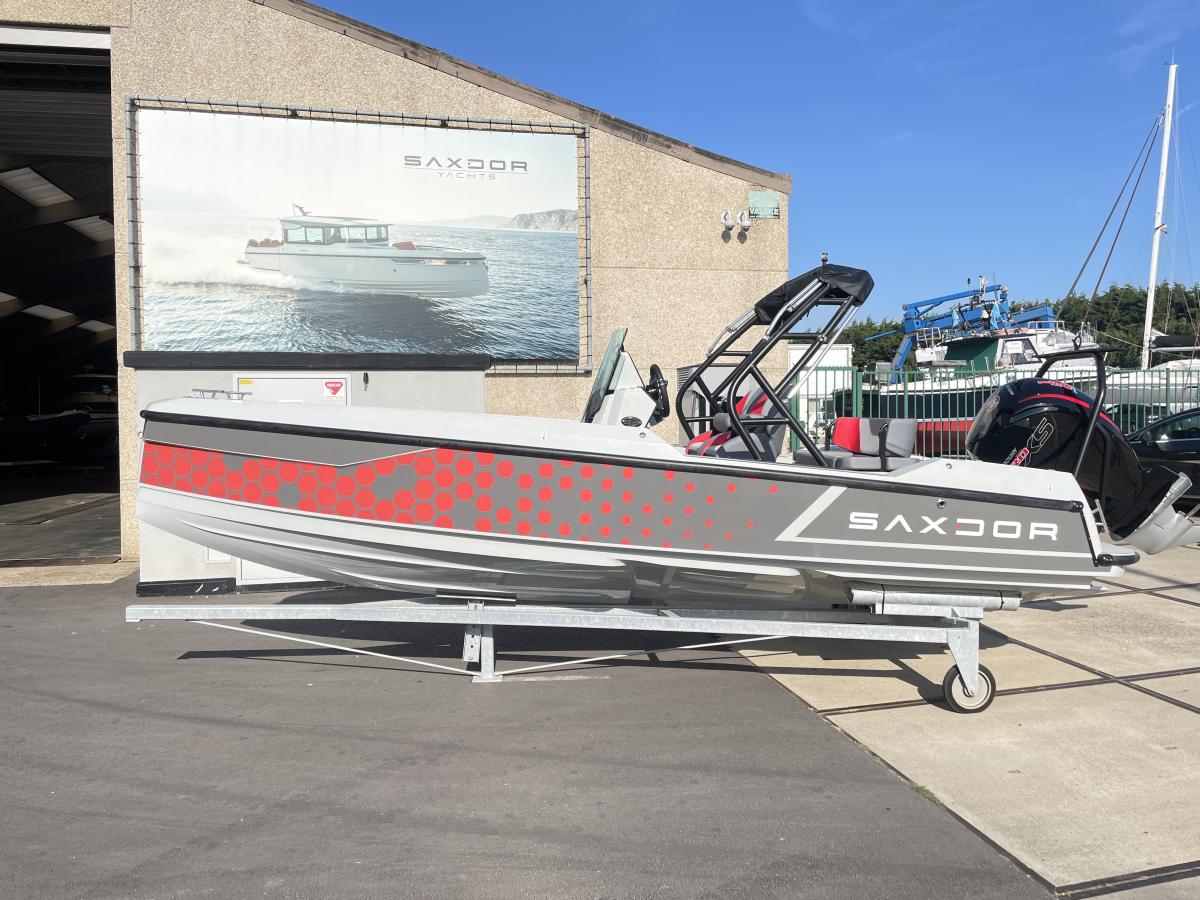 Saxdor Yachts 200 Pro bij Belgian Boat Service