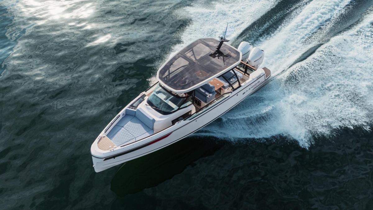 Saxdor Yachts 270 GTO 2020 bij Belgian Boat Service
