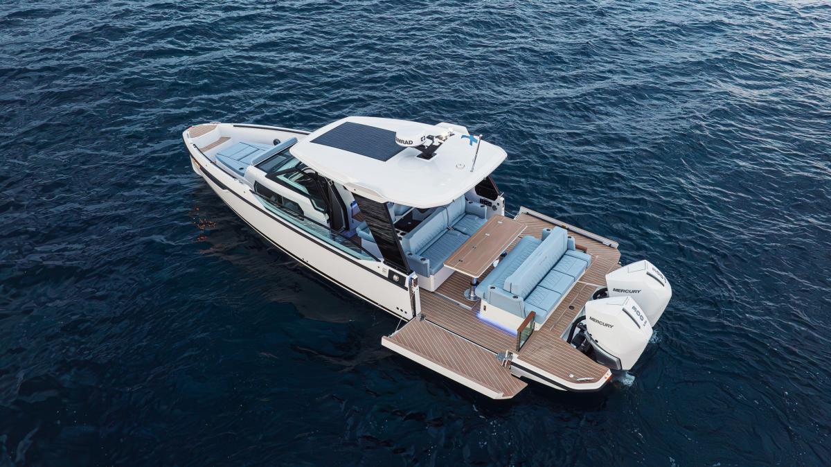 Saxdor Yachts 320 GTO 2020 bij Belgian Boat Service