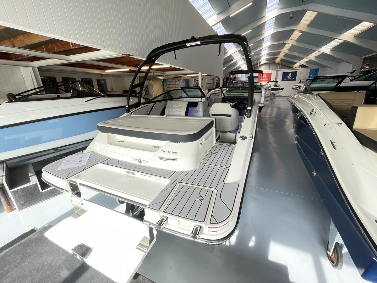 Sea Ray 190 SPX 2020 bij Belgian Boat Service