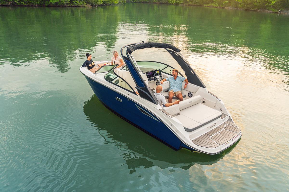 Sea Ray 230 SDX 2020 bij Belgian Boat Service