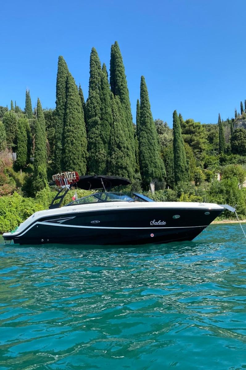 Sea Ray 250 SLX 2020 bij Belgian Boat Service