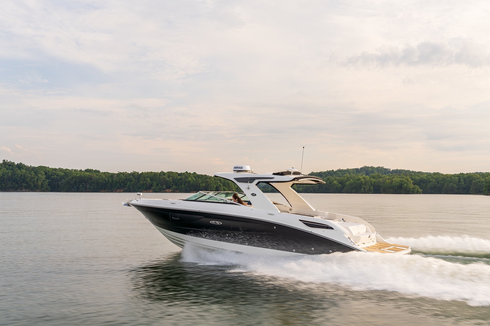Sea Ray 350 SLX