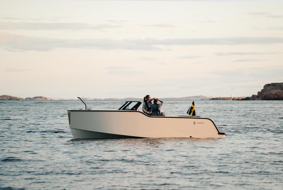 X Shore 1 2020 bij Belgian Boat Service